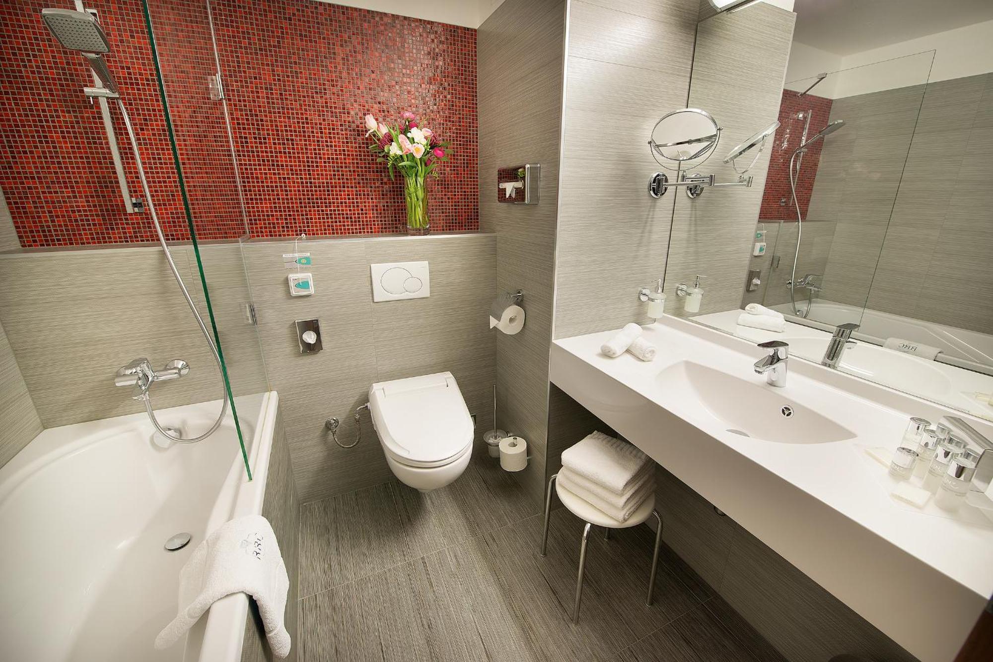 Wellness Hotel Diamant Hluboká nad Vltavou Eksteriør bilde