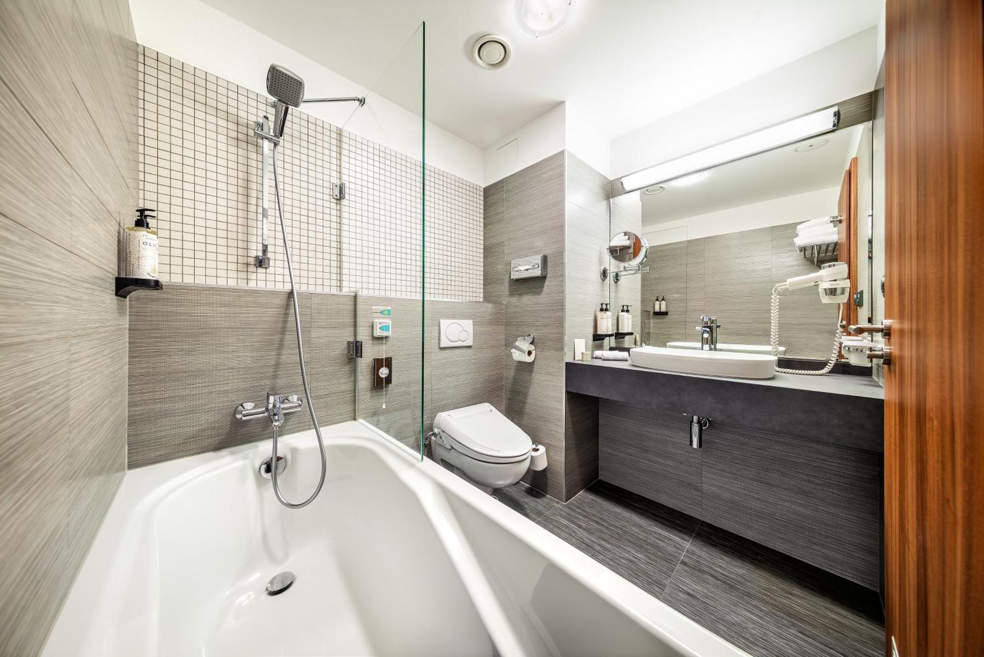 Wellness Hotel Diamant Hluboká nad Vltavou Eksteriør bilde